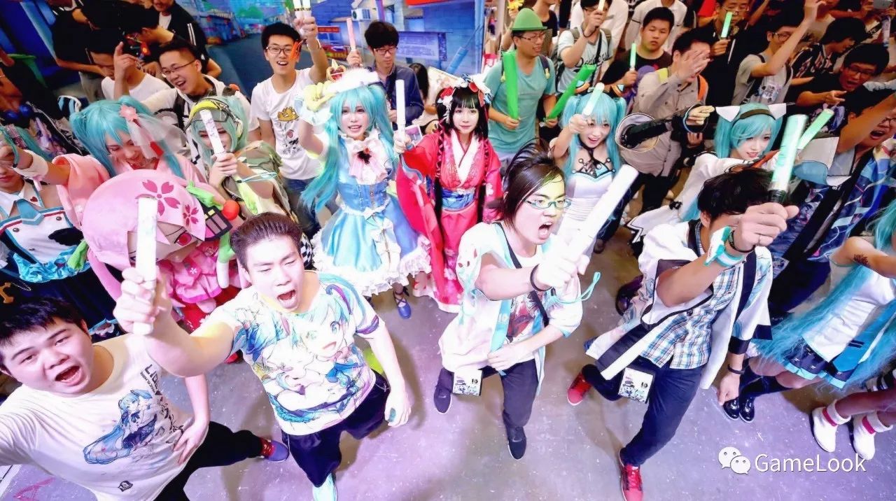 2025年1月萤火虫漫展外场实录：保安拆帐篷的速度，赶不上LSP搞事的热情！